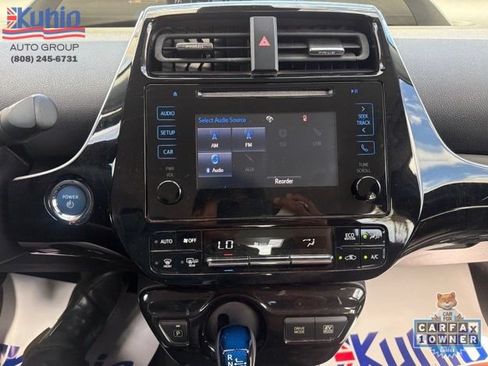 Used 2018 Toyota Prius Two FWD image 34