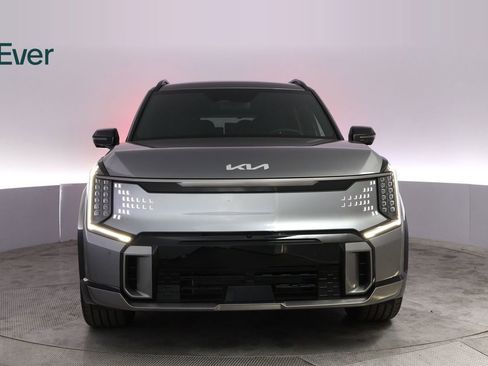 Used 2024 Kia EV9 GT-Line AWD/4WD image 12