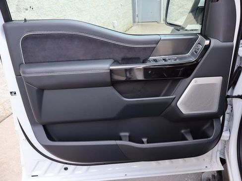 New 2025 Ford F150 Lightning Platinum image 27