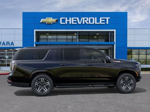 New 2026 Chevrolet Suburban Z71 image 5