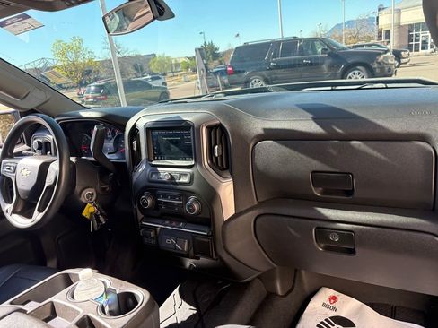 Used 2019 Chevrolet Silverado 1500 Custom w/ Custom Value Package image 29