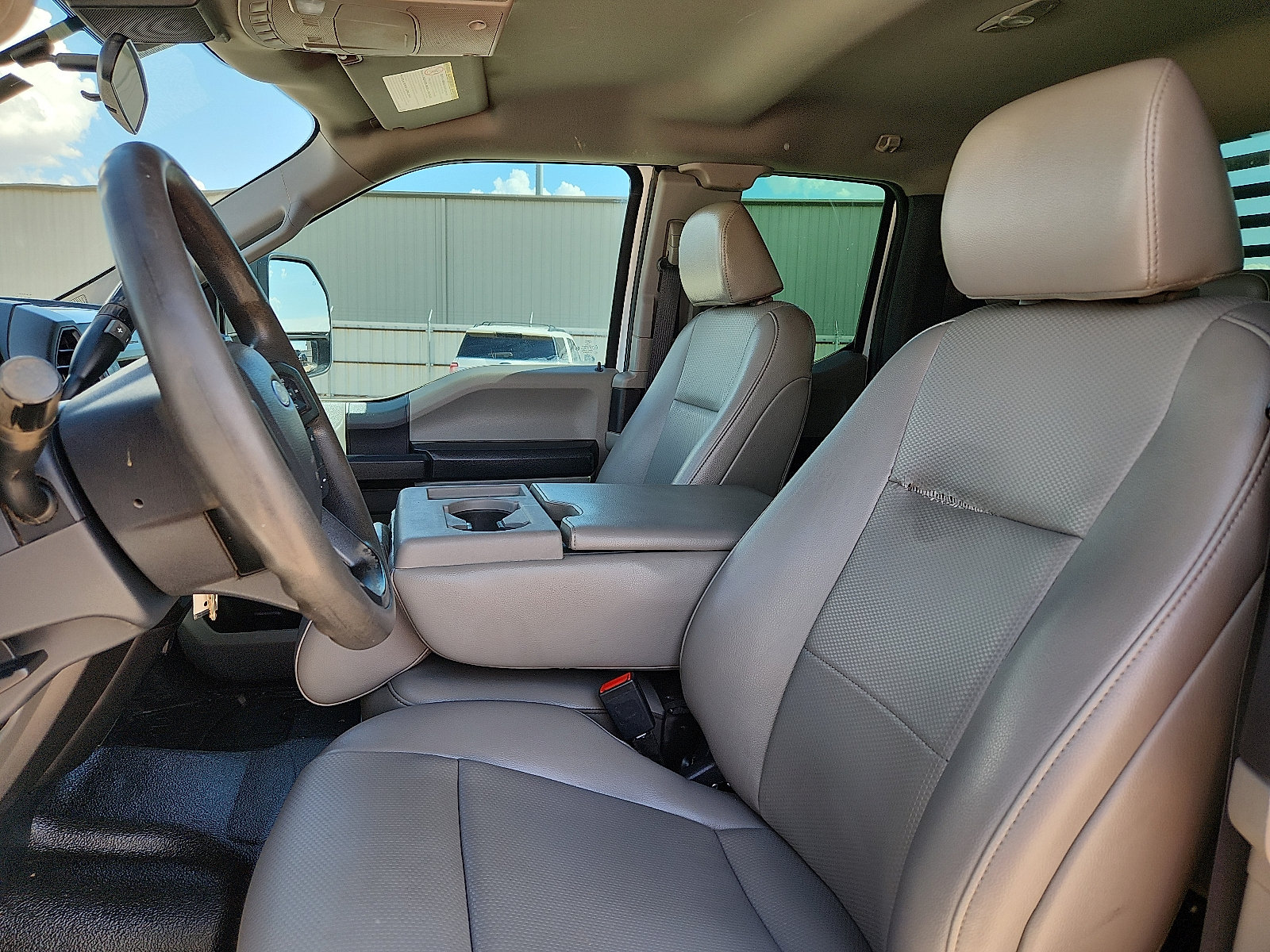 Used 2022 Ford F250 XL w/ Power Equipment Group AWD/4WD image 11