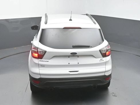 Used 2017 Ford Escape SE w/ Equipment Group 201A FWD image 44
