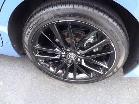 Used 2024 Toyota Camry XSE FWD image 13