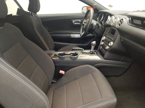 Used 2015 Ford Mustang Convertible w/ Equipment Group 051A RWD image 21