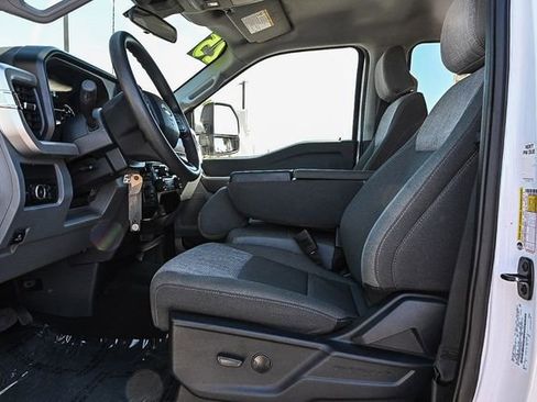Used 2025 Ford F250 XLT AWD/4WD image 21