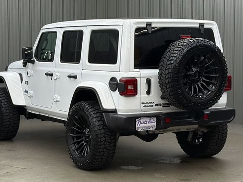 Used 2025 Jeep Wrangler Unlimited Sahara w/ Safety Group image 3