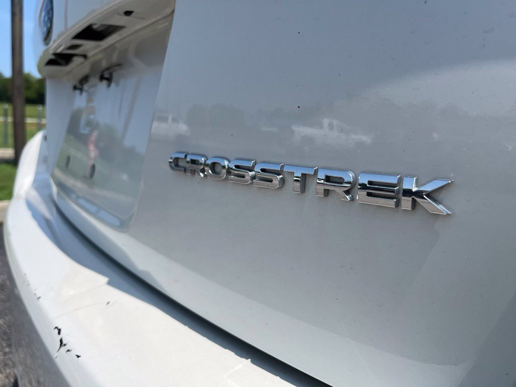 Used 2020 Subaru Crosstrek 2.0i Premium w/ Moonroof Package 2 AWD/4WD image 9