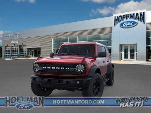 New 2026 Ford Bronco Big Bend w/ Black Diamond Package AWD/4WD image 3