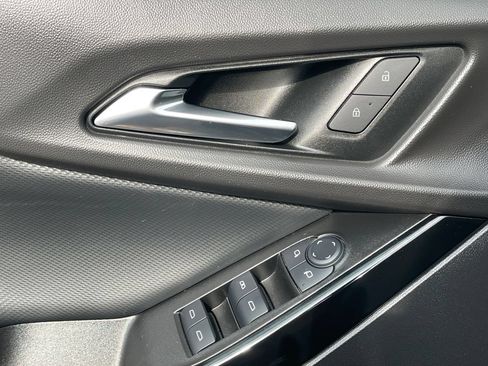 Certified 2025 Chevrolet Equinox LT AWD/4WD image 20