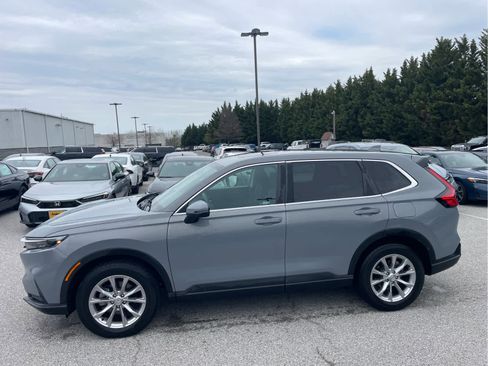 Used 2023 Honda CR-V EX image 2