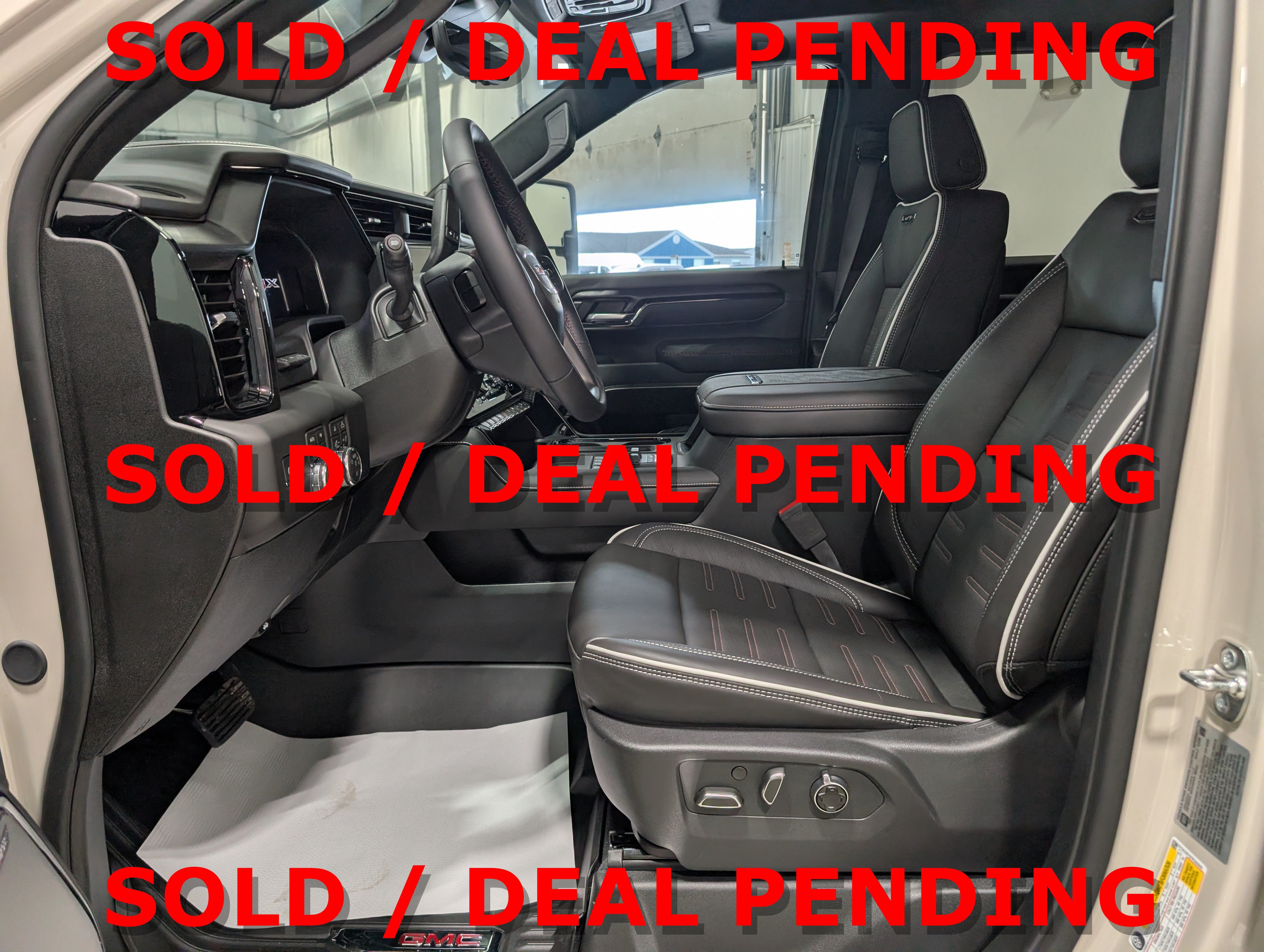 Used 2026 GMC Sierra 2500 AT4X AWD/4WD image 16