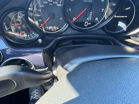 Used 2013 Porsche Panamera image 19