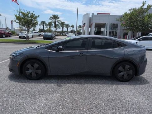 Certified 2024 Toyota Prius LE FWD image 7