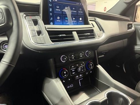 Certified 2024 Chevrolet Tahoe Z71 w/ Luxury Package image 22