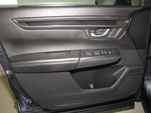Certified 2026 Honda CR-V EX image 10