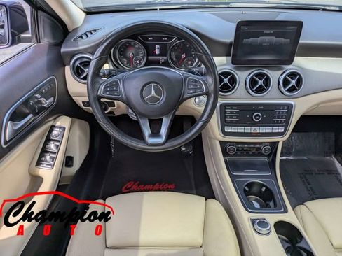 Used 2018 Mercedes-Benz GLA 250 4MATIC image 20