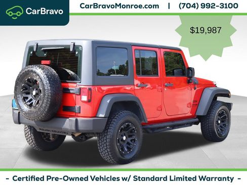 Used 2018 Jeep Wrangler Unlimited Sport w/ Connectivity Group AWD/4WD image 7