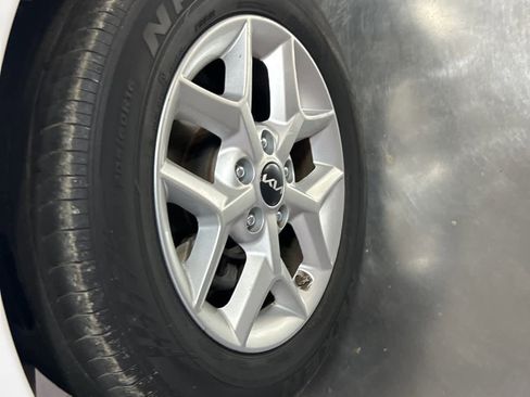 Used 2023 Kia Soul LX w/ Option Group 015 image 7