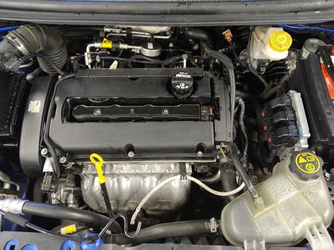 Used 2017 Chevrolet Sonic LS image 30