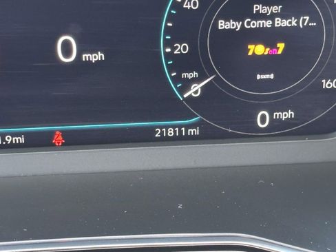 Certified 2022 Volkswagen Jetta SEL image 24