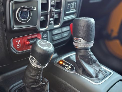 New 2026 Jeep Wrangler Unlimited Sport AWD/4WD image 16