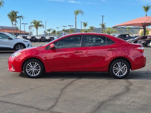 Used 2014 Toyota Corolla LE image 9