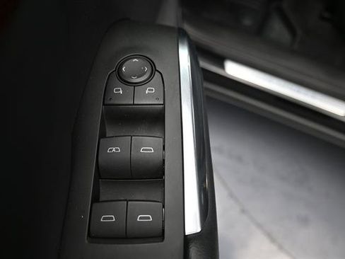 Used 2024 Chevrolet Traverse Z71 w/ Enhanced Driving Package AWD/4WD image 6