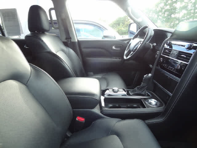 Used 2022 INFINITI QX80 Luxe w/ Cargo Package AWD/4WD image 10