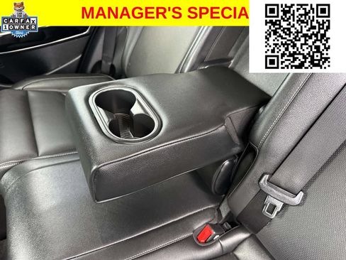 Used 2025 Genesis GV70 2.5T AWD/4WD image 11