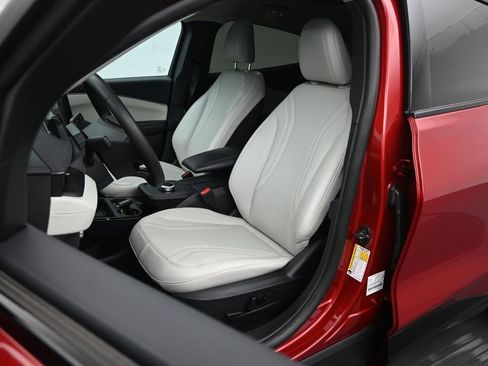 Certified 2022 Ford Mustang Mach-E Premium RWD image 9