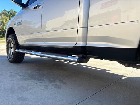 Used 2015 RAM 1500 Express image 17