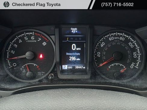 Used 2022 Toyota Tacoma SR image 12