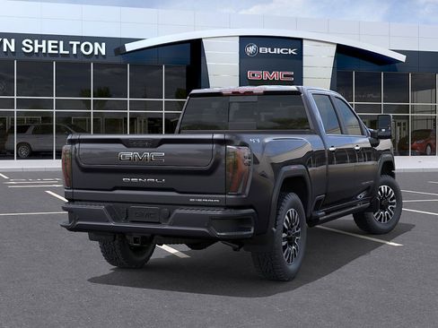 New 2026 GMC Sierra 2500 Denali Ultimate w/ Max Trailering Package image 4