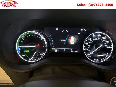 Certified 2021 Toyota Sienna Platinum image 17