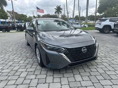 Used 2025 Nissan Sentra S FWD image 16
