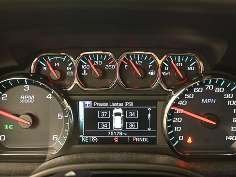 Used 2020 Chevrolet Suburban LS RWD image 13