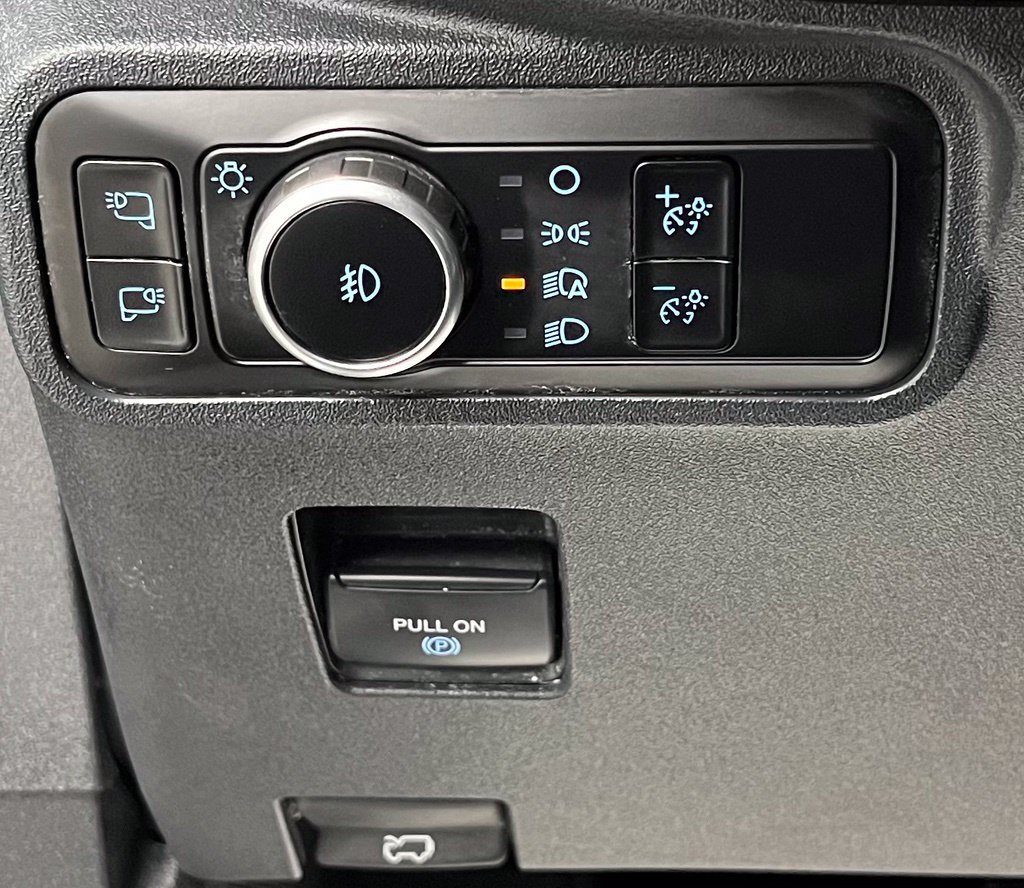Used 2023 Ford Bronco Badlands AWD/4WD image 32