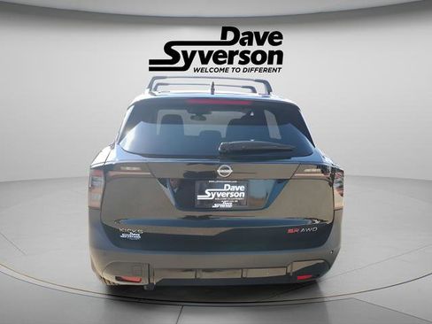 New 2026 Nissan Kicks SR w/ Cold Weather Package image 3