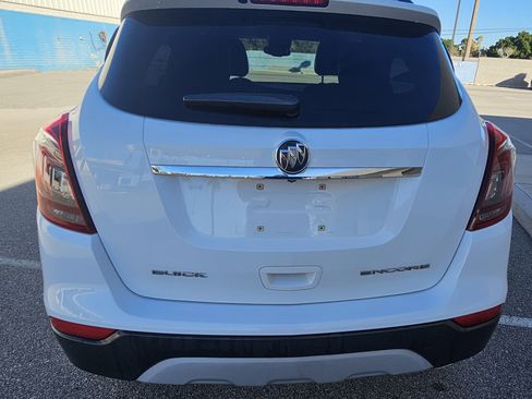 Used 2018 Buick Encore Preferred image 6