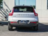 Used 2022 Volvo XC40 T5 R-Design image 5