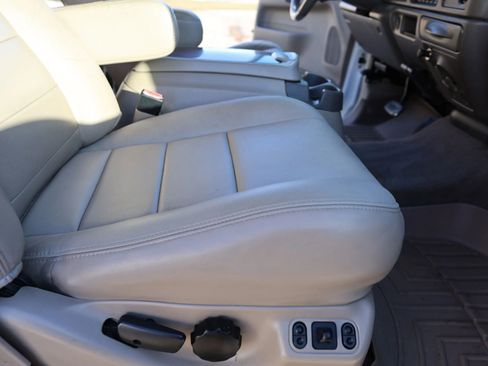 Used 2002 Ford Excursion Limited image 44