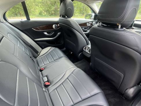 Used 2017 Mercedes-Benz C 300 4MATIC Sedan image 12