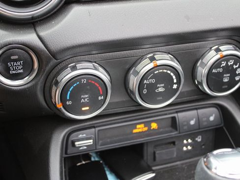 Used 2022 MAZDA MX-5 Miata RF Grand Touring image 19