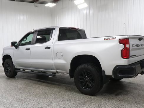 Used 2021 Chevrolet Silverado 1500 LT Trail Boss w/ Bed Protection Package image 4