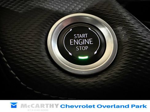 Used 2025 Chevrolet Equinox LT AWD/4WD image 18