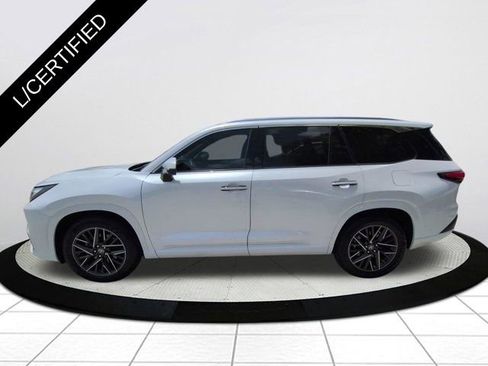 Certified 2024 Lexus TX 350 AWD w/ Captains Chair Package image 8