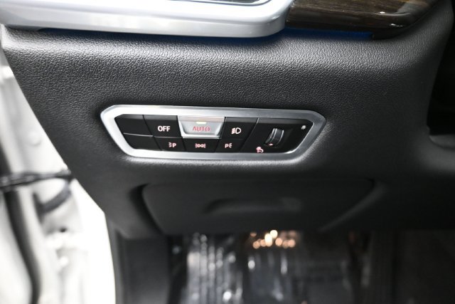Used 2023 BMW X5 xDrive45e AWD/4WD image 18
