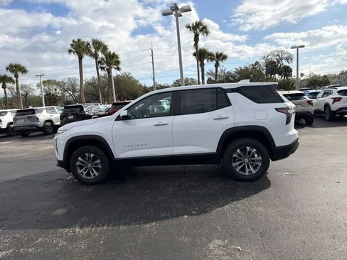 New 2026 Chevrolet Equinox LT FWD image 5