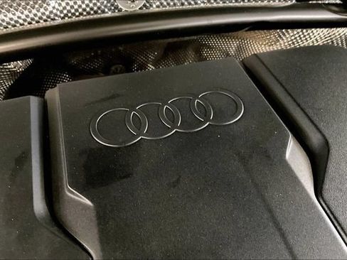 Certified 2025 Audi Q5 Premium w/ Convenience Package AWD/4WD image 31